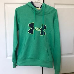 Women’s Under Armour semi-fitted sweatshirt